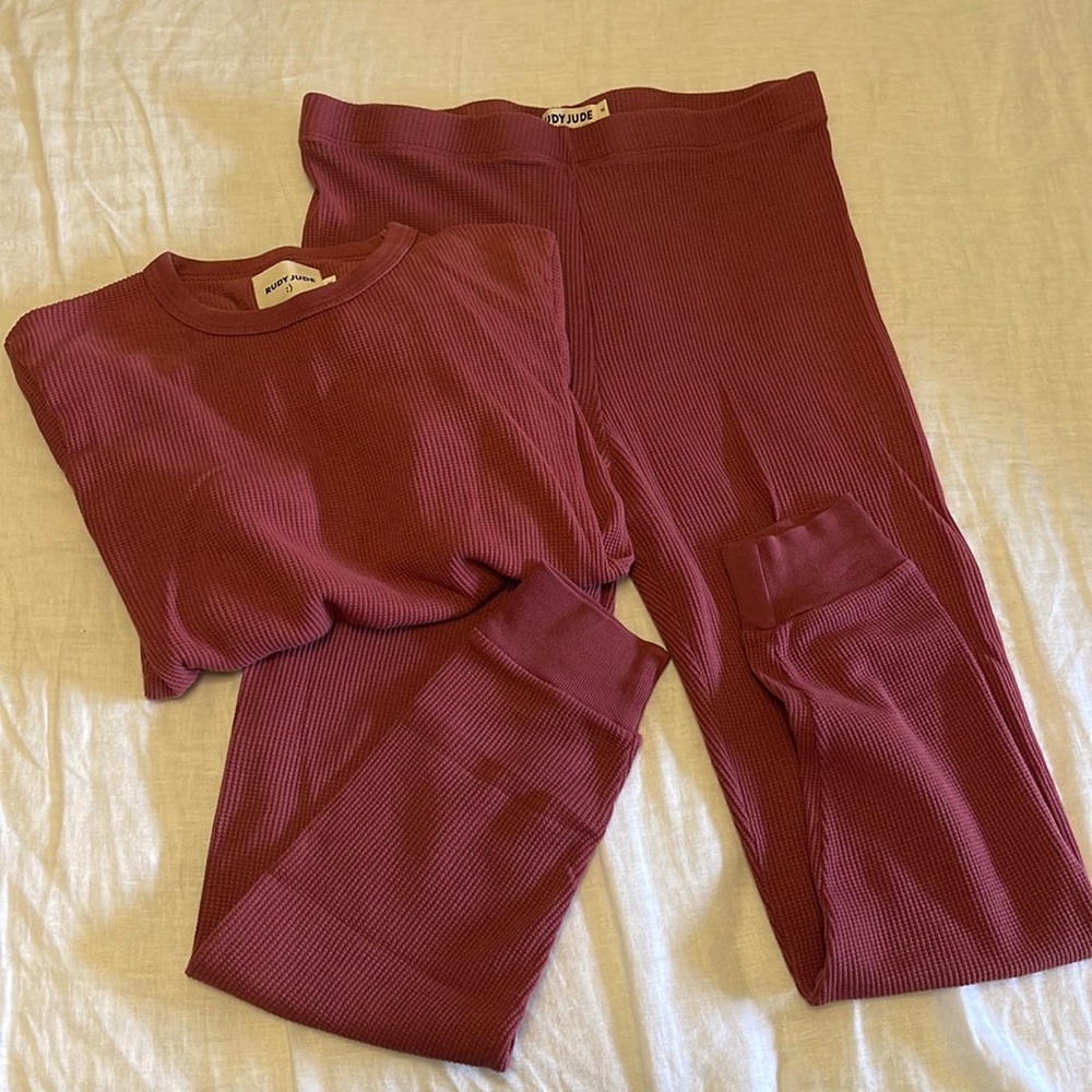 🏷 rudy jude thermal leggings (top not for sale)